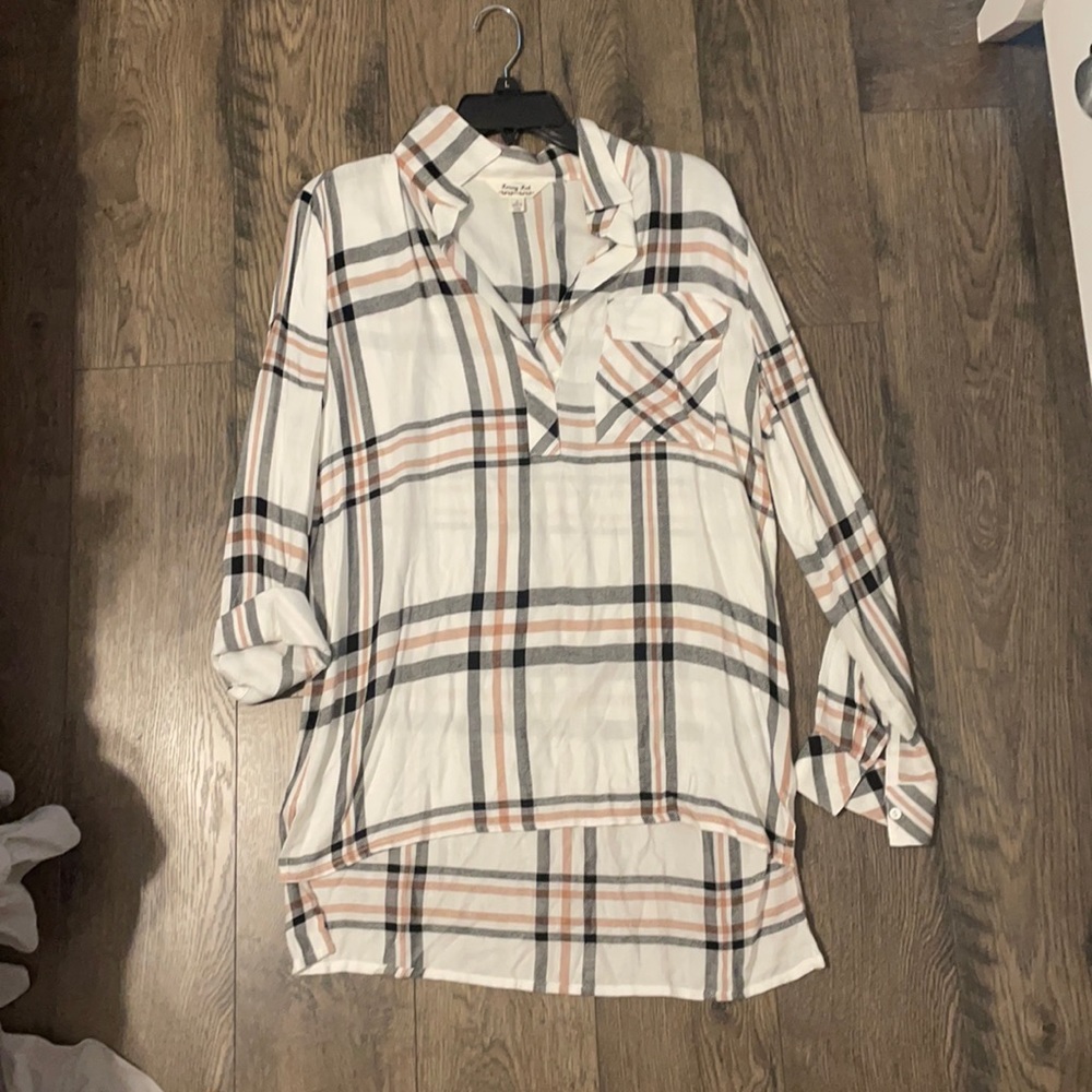 Small, long white, mauve, and black flannel